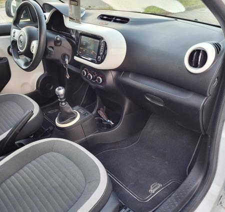 Renault Twingo cena 37500 przebieg: 32940, rok produkcji 2017 z Sławków małe 704
